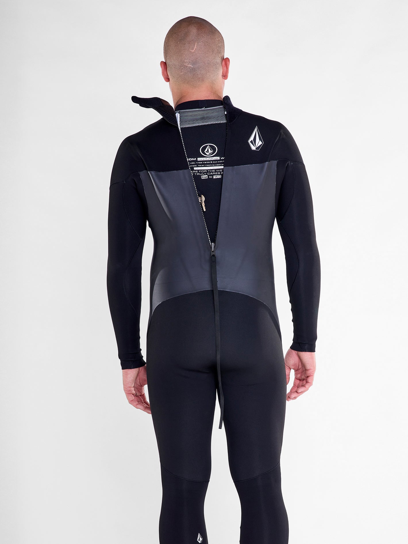 Mens Modulator 3/2mm Long Sleeve Back Zip Fullsuit