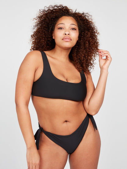 Simply Seamless Scoop Plus Size Bikini Top